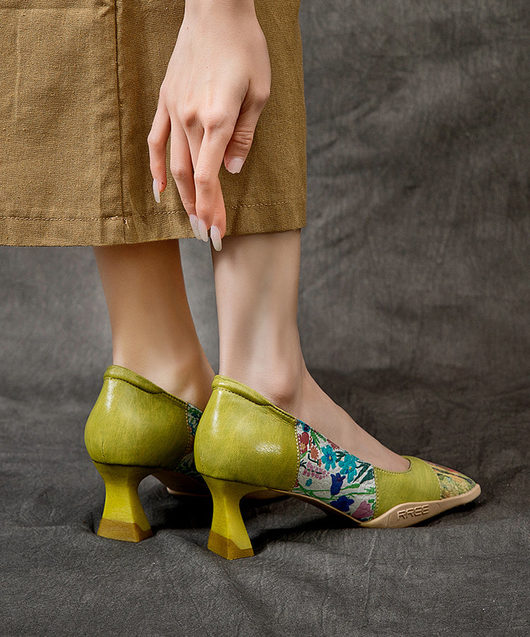 Beautifully Finished Heels in a Timeless Design