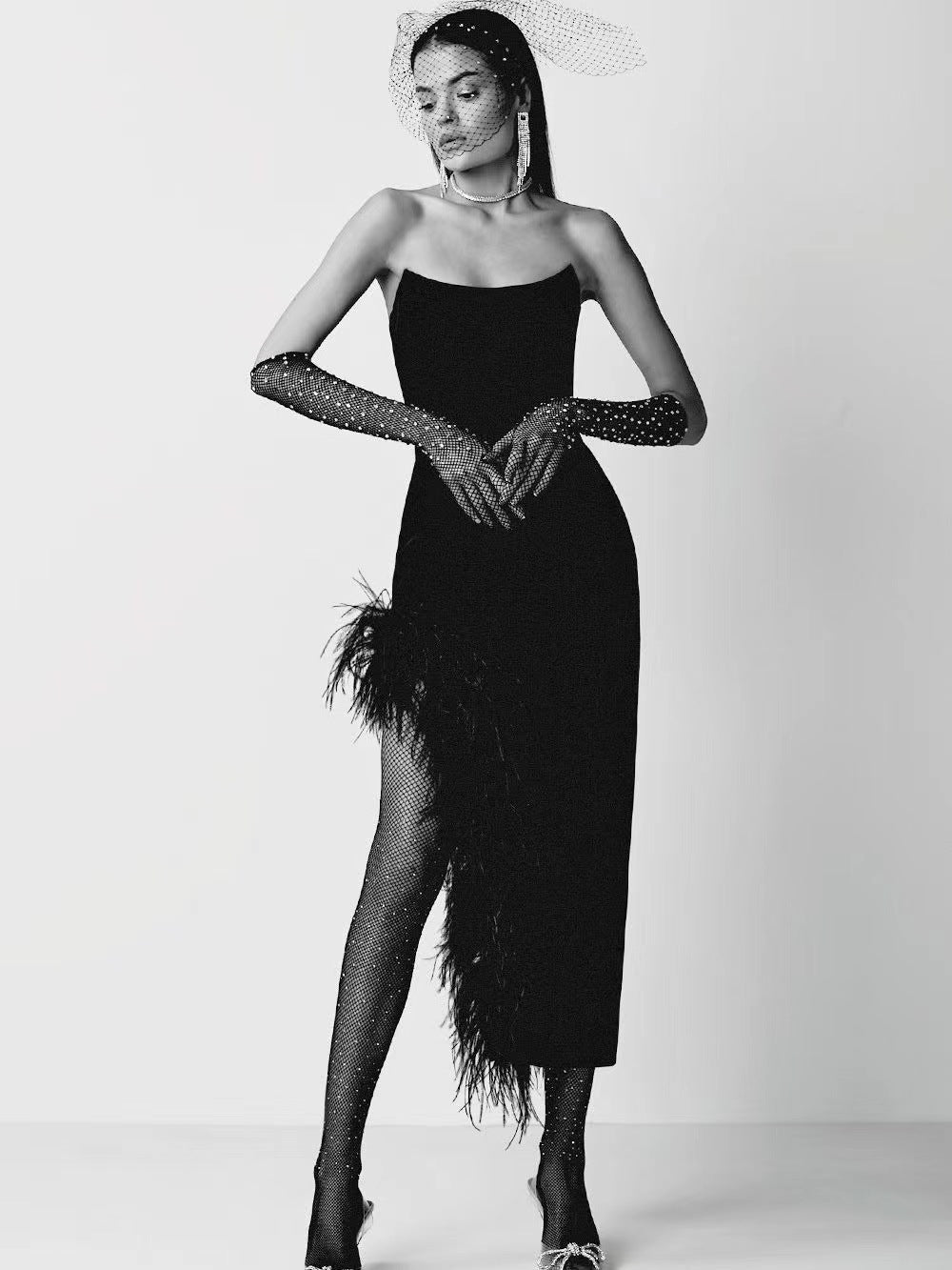 Well Tailored Dress with a Graceful Silhouette