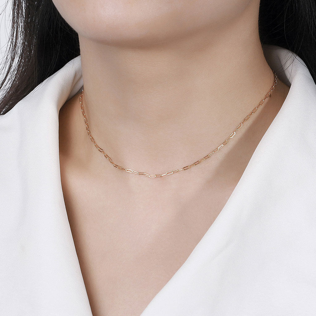 Sophisticated Garment with a Clean Classic Look
