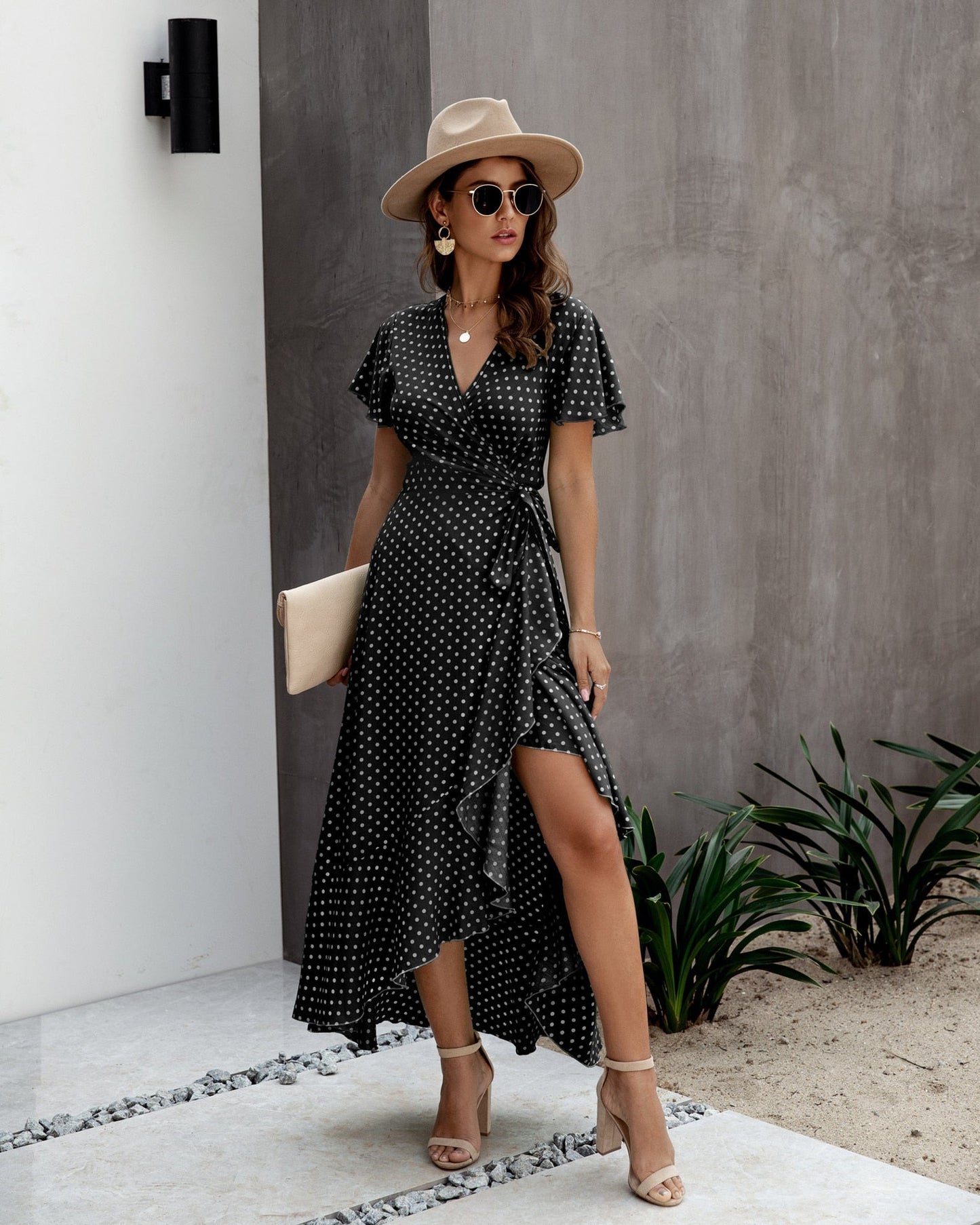 Gracefully Styled Dress for Any Occasion