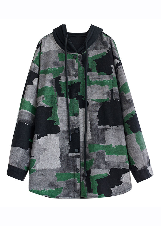 Well Tailored Coat with a Graceful Silhouette