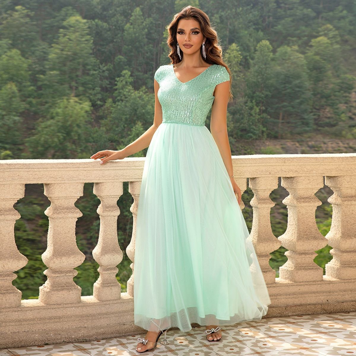 Classic Vintage & Enduringly Stylish Dress