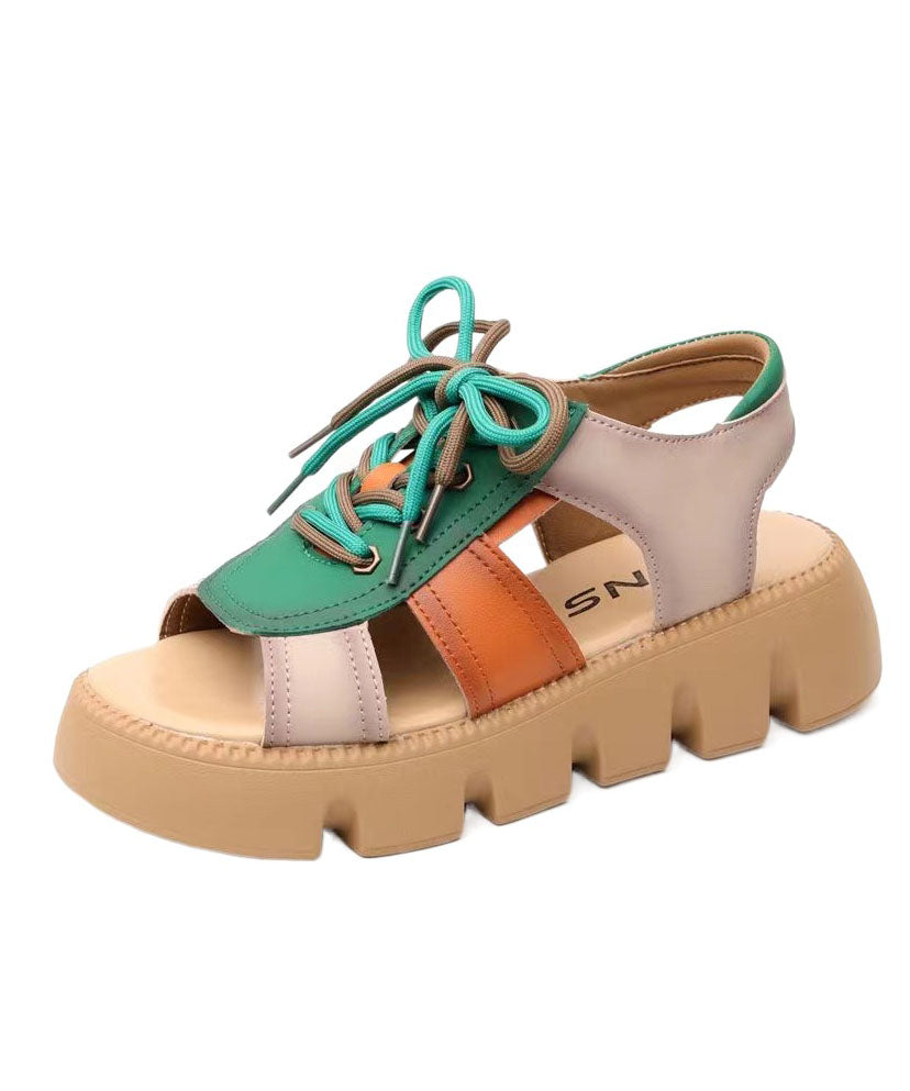 Well Tailored Sandals with a Graceful Silhouette