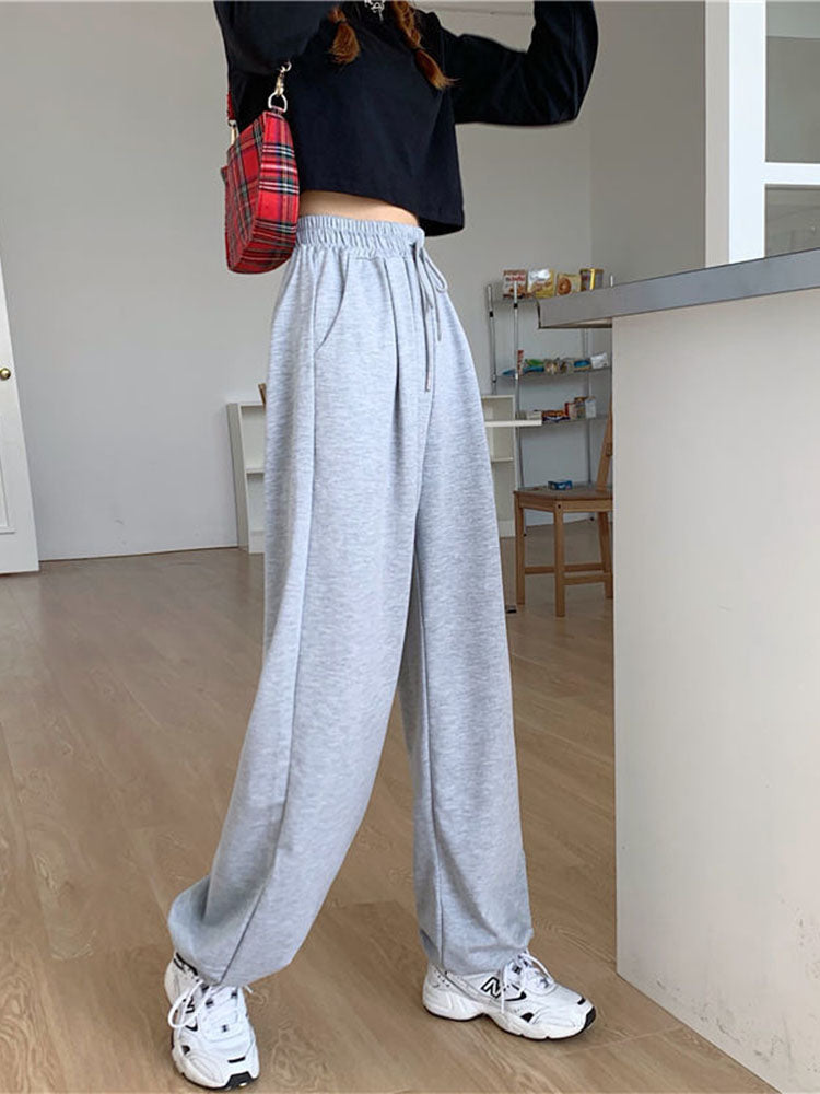Effortlessly Elegant Pants with a Timeless Design