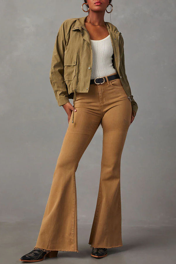 Well Tailored Pants with a Graceful Silhouette