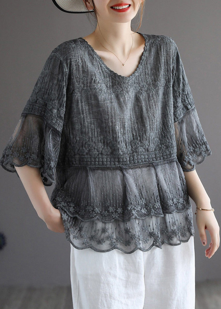 Beautifully Finished Top in a Timeless Design
