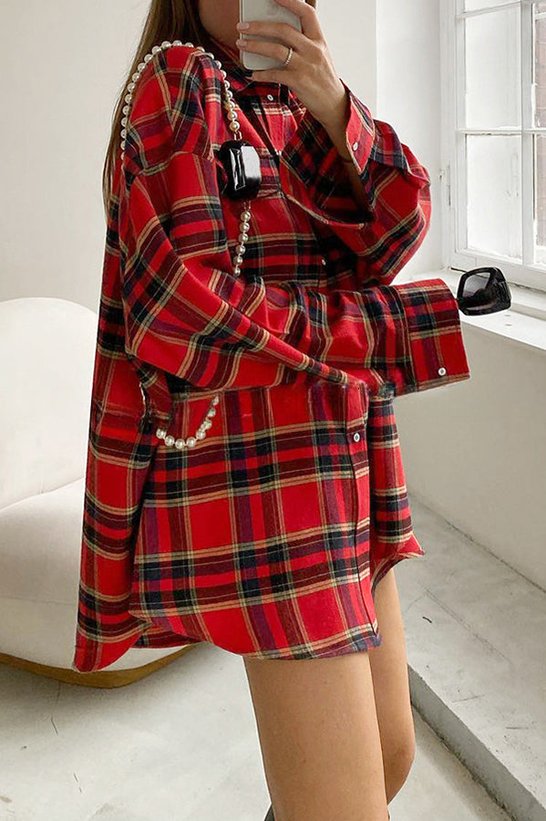 Effortlessly Elegant Coat with a Timeless Design