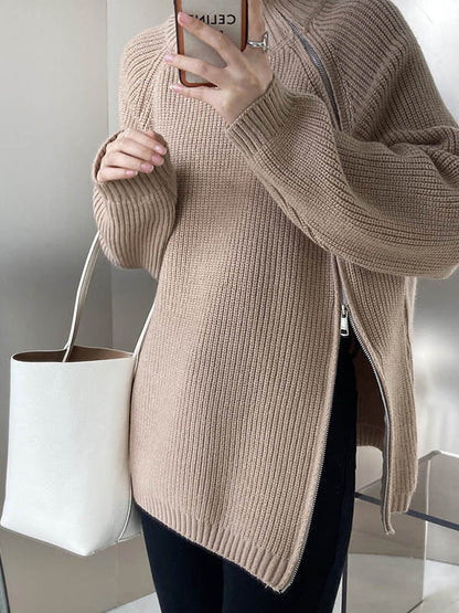 Classic Vintage Sweater with a Flattering Fit