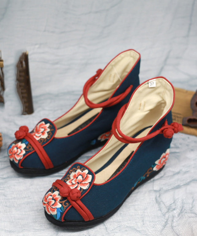 Sophisticated Heels with a Clean Classic Look