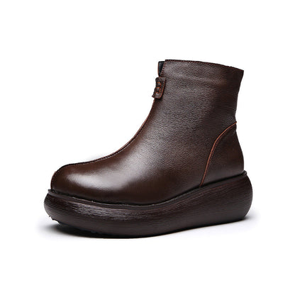 Elegantly Styled Boots for Everyday Wear