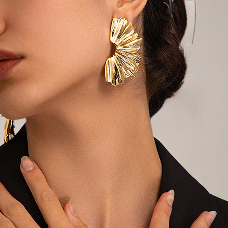 A Vintage Style Garment with Delicate Timeless Details
