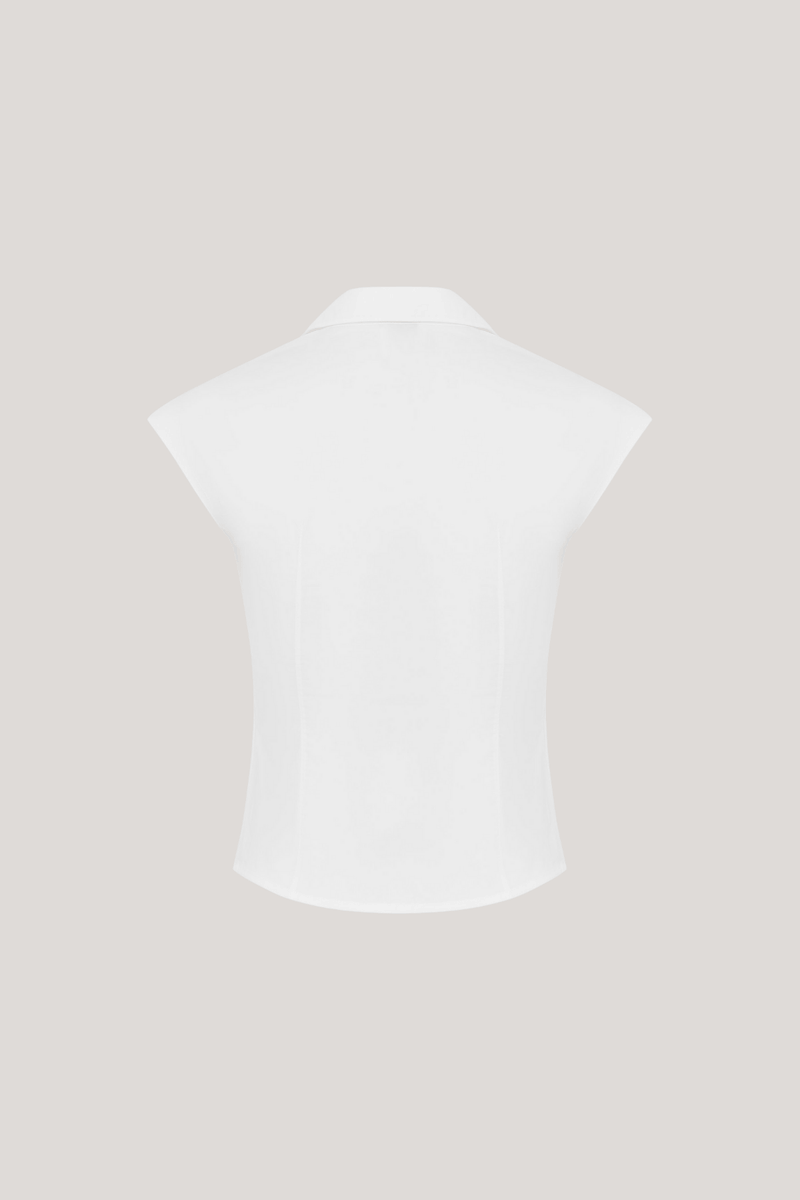 Gracefully Styled Shirt for Any Occasion