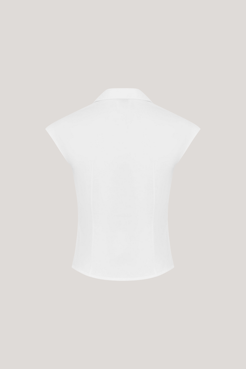 Gracefully Styled Shirt for Any Occasion