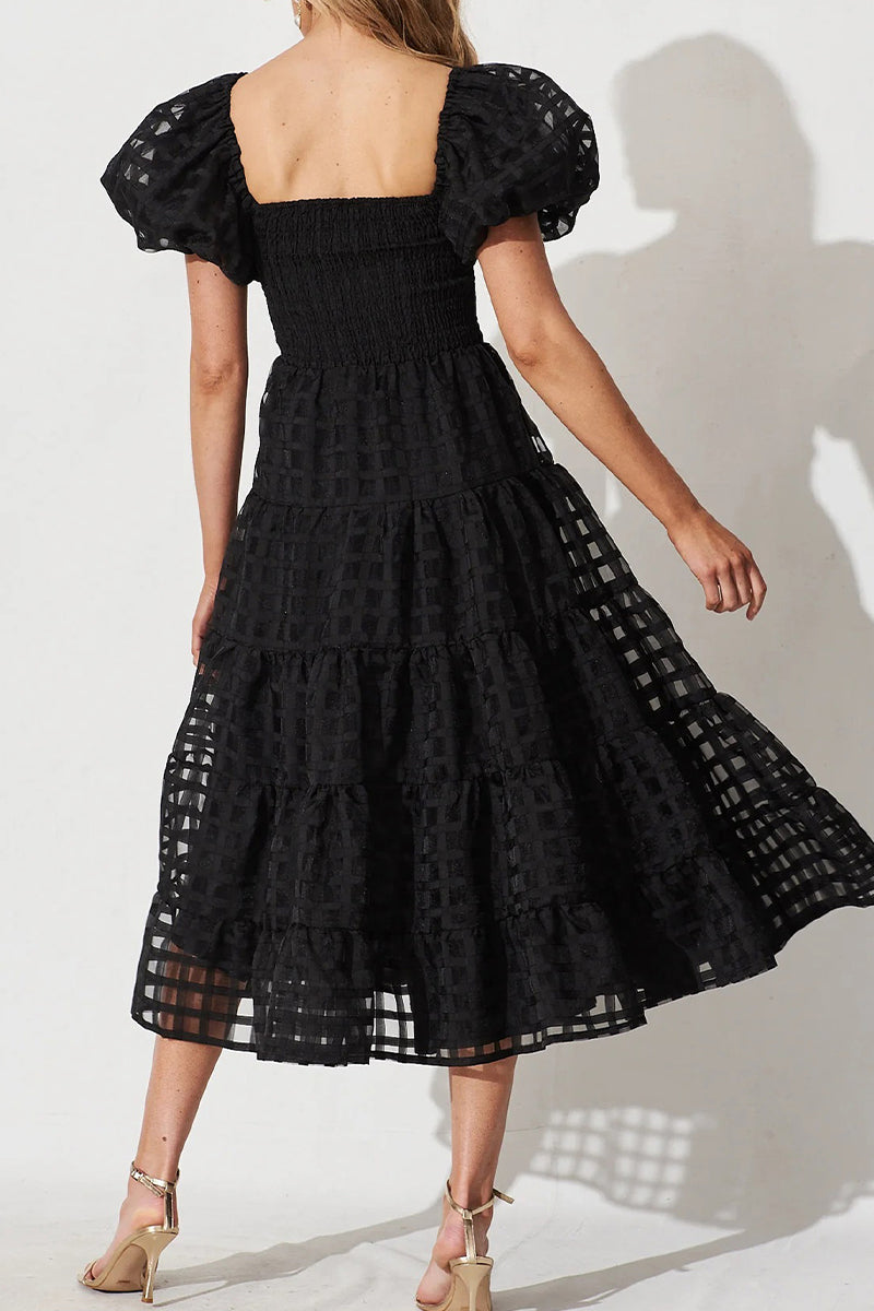Classic Vintage Dress with a Flattering Fit