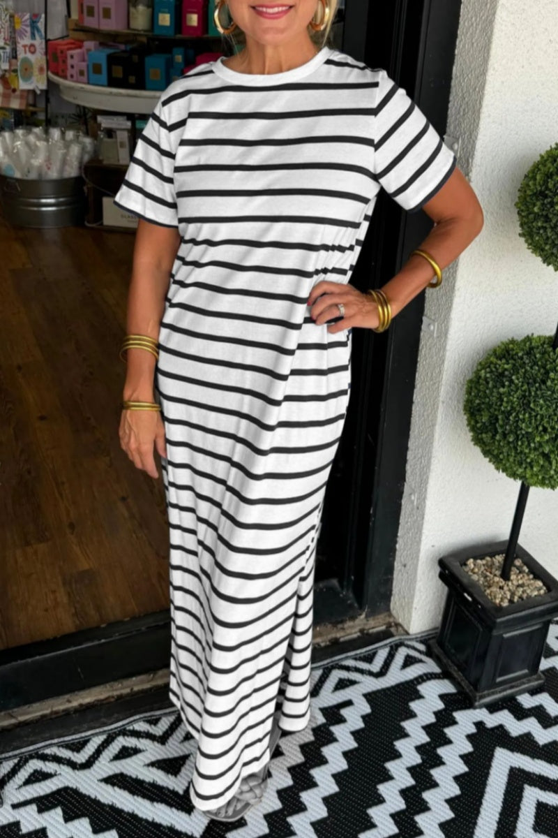 Sophisticated Dress with a Clean Classic Look