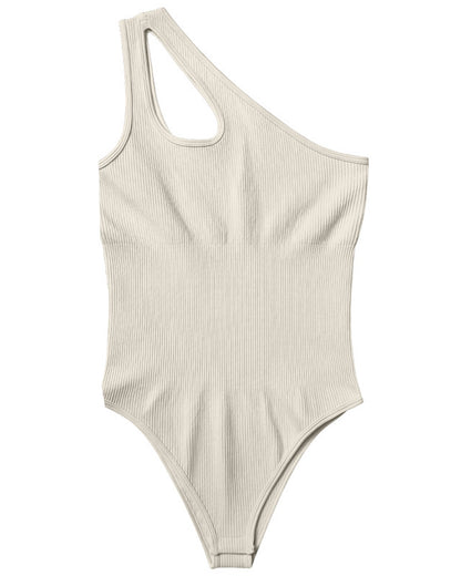 Well Tailored Garment with a Graceful Silhouette