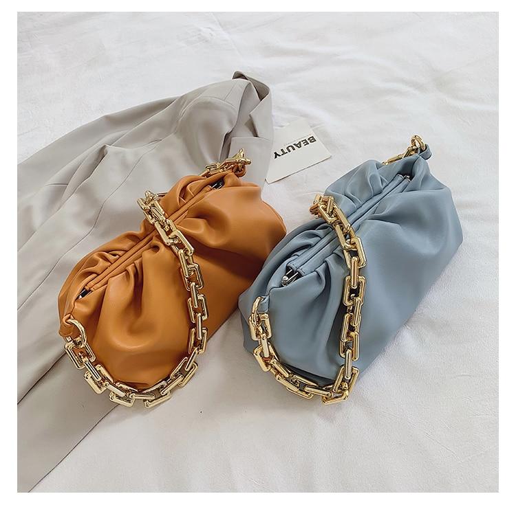 Well Tailored Bag with a Graceful Silhouette