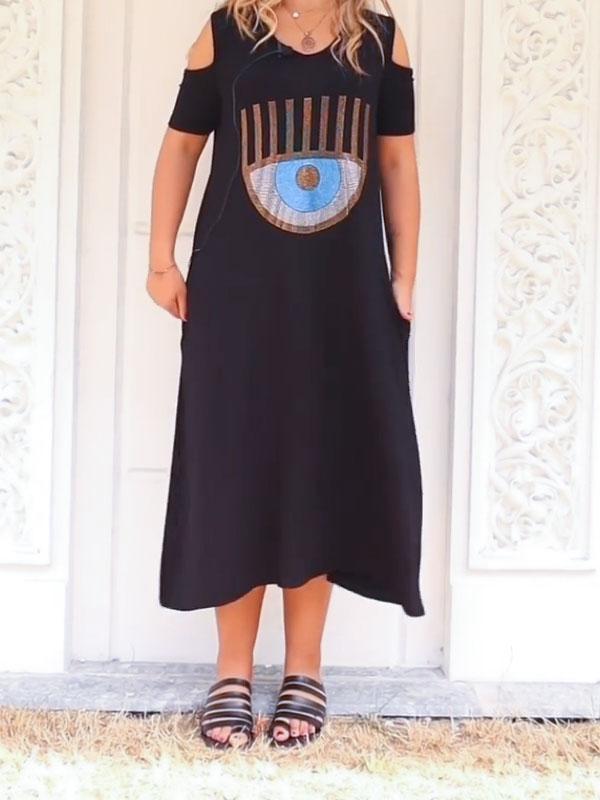 Sophisticated Dress with a Clean Classic Look