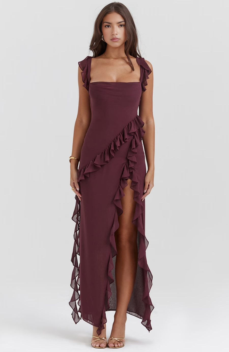Well Tailored Dress with a Graceful Silhouette