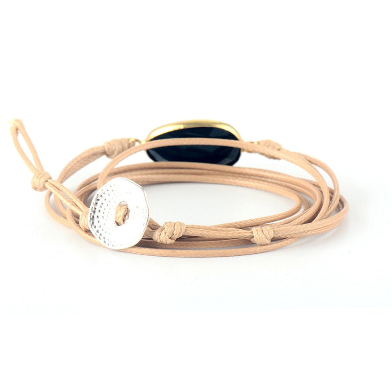 Effortlessly Elegant Garment with a Timeless Design