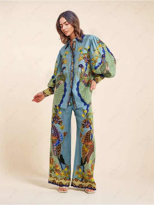 Effortlessly Elegant Garment with a Timeless Design