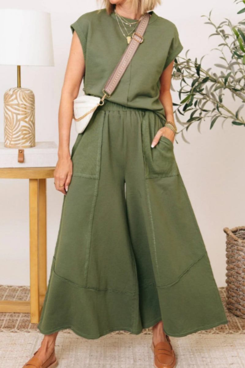Gracefully Styled Garment for Any Occasion