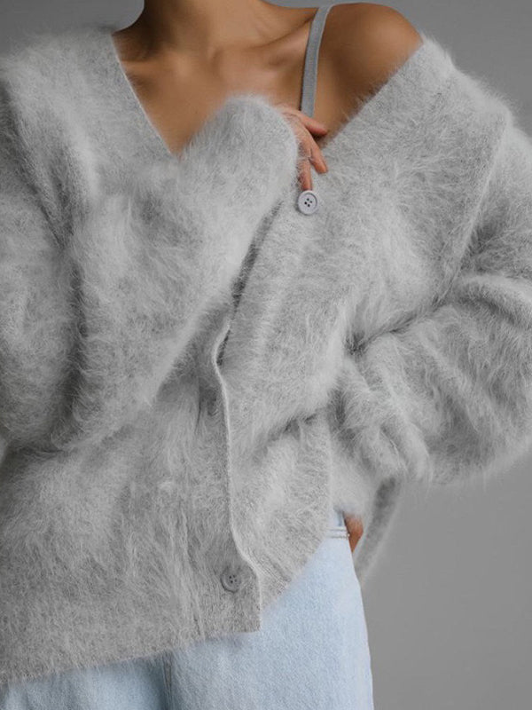 Effortlessly Elegant Cardigan with a Timeless Design