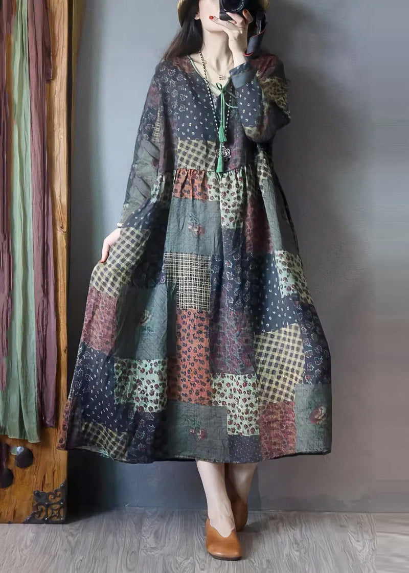 Classic Vintage Dress with a Flattering Fit