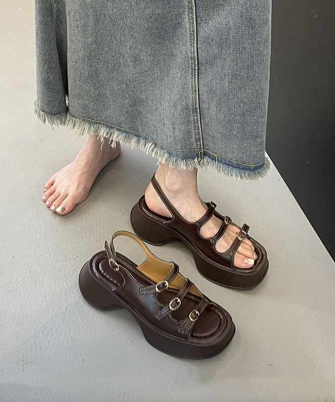 Polished Sandals with an Effortless Classic Look
