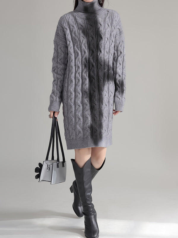 Well Tailored Sweater with a Graceful Silhouette