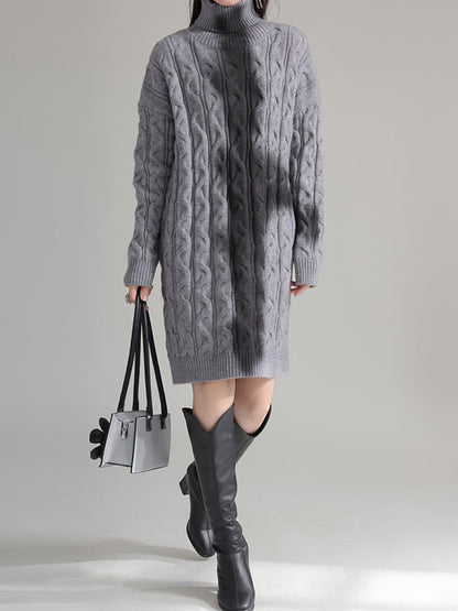 Well Tailored Sweater with a Graceful Silhouette