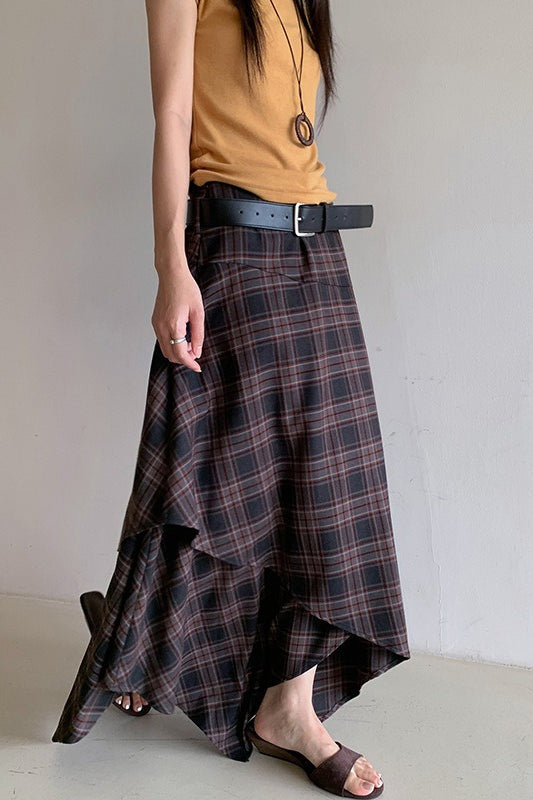 Sophisticated Garment with a Clean Classic Look