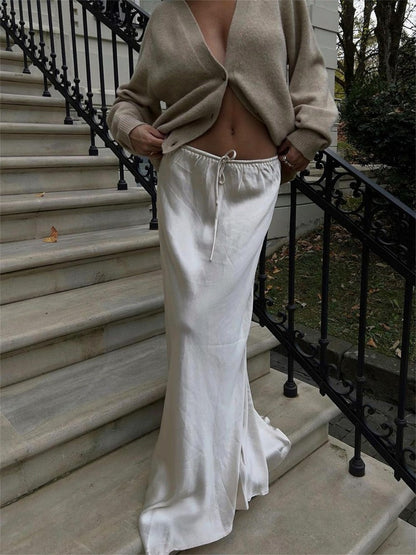 Well Tailored Garment with a Graceful Silhouette