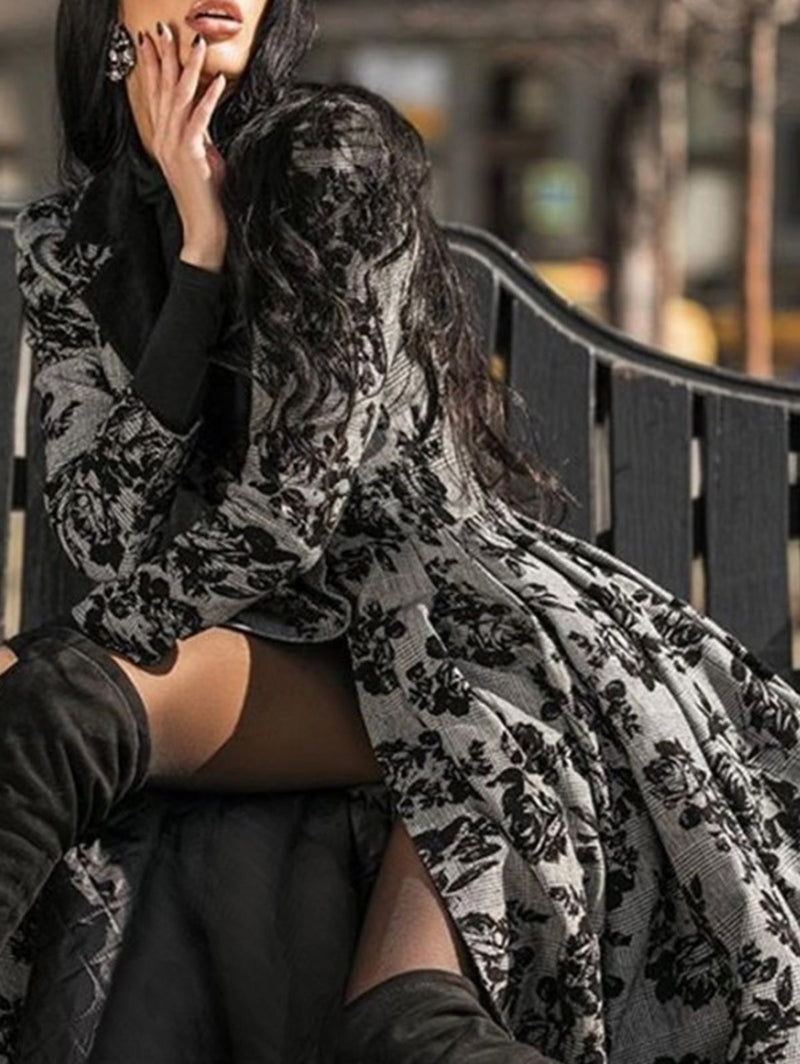 Sophisticated Coat with a Clean Classic Look