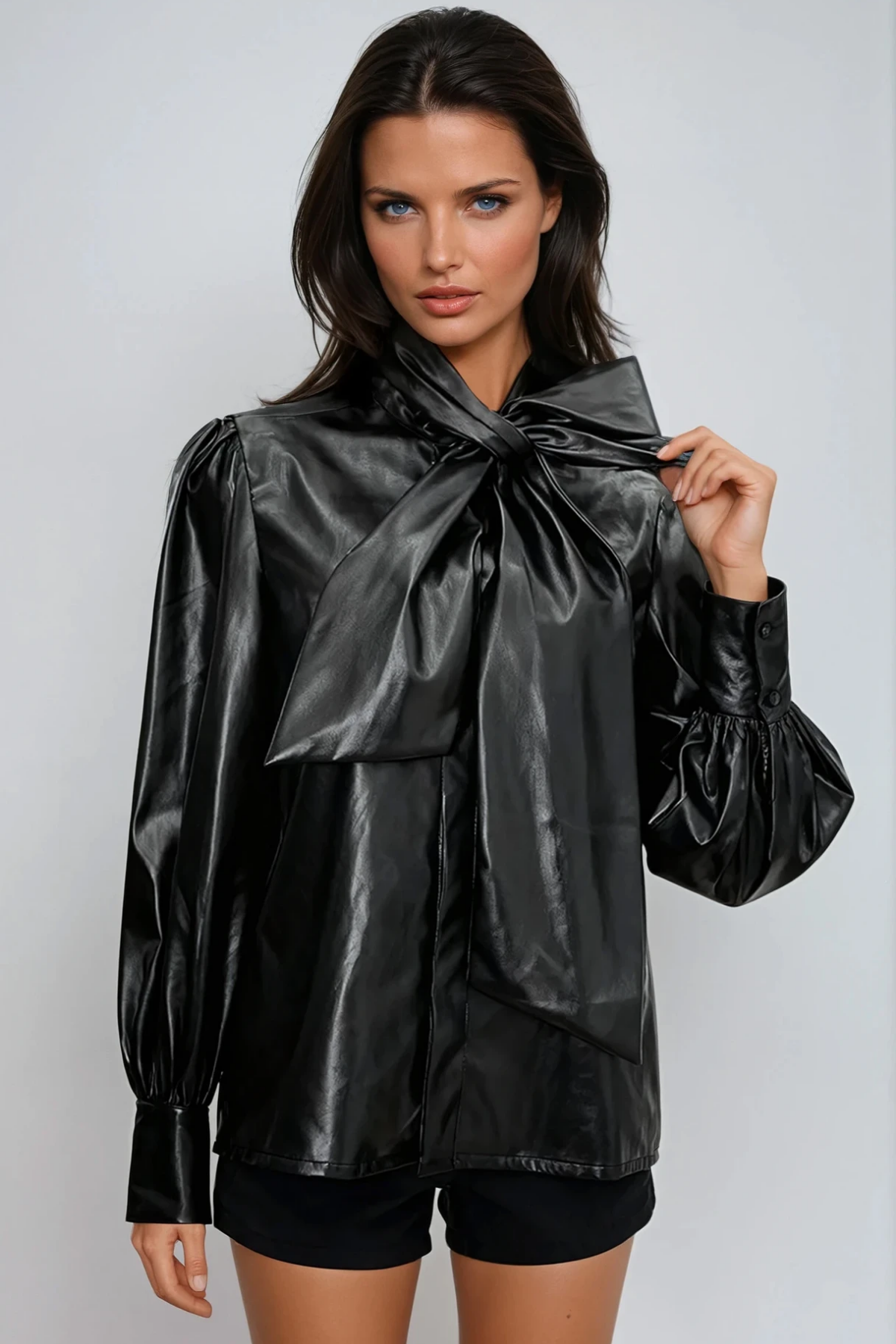 Beautifully Finished Shirt in a Timeless Design