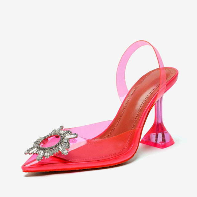 Beautifully Finished Heels in a Timeless Design