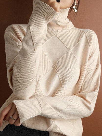 Beautifully Finished Sweater in a Timeless Design