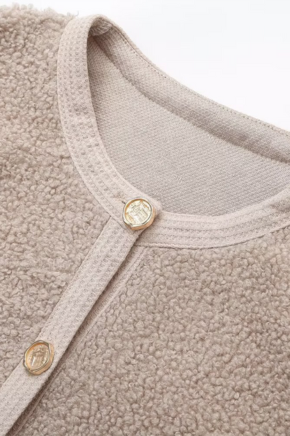 Gracefully Styled Garment for Any Occasion