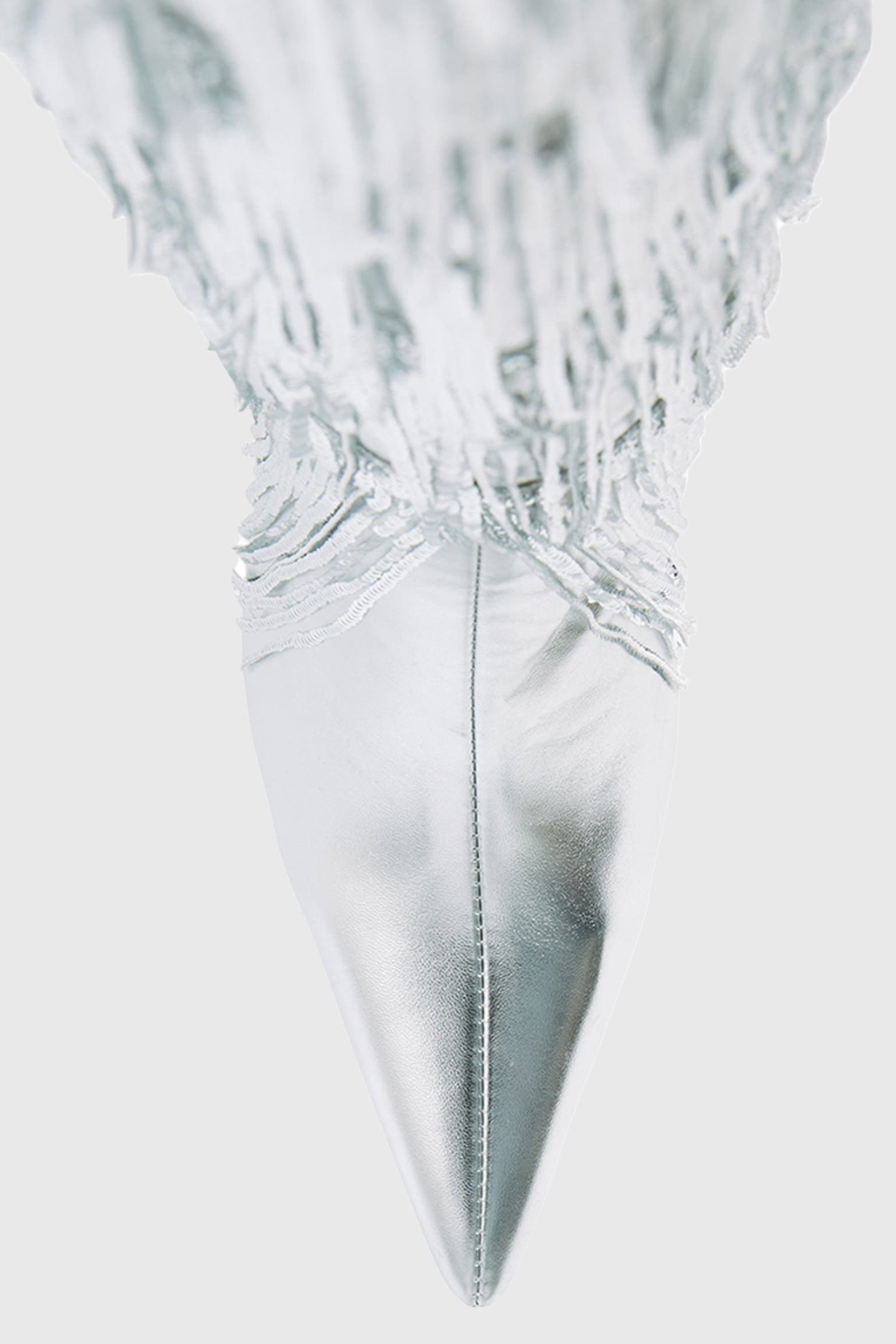 Polished Boots with an Effortless Classic Look