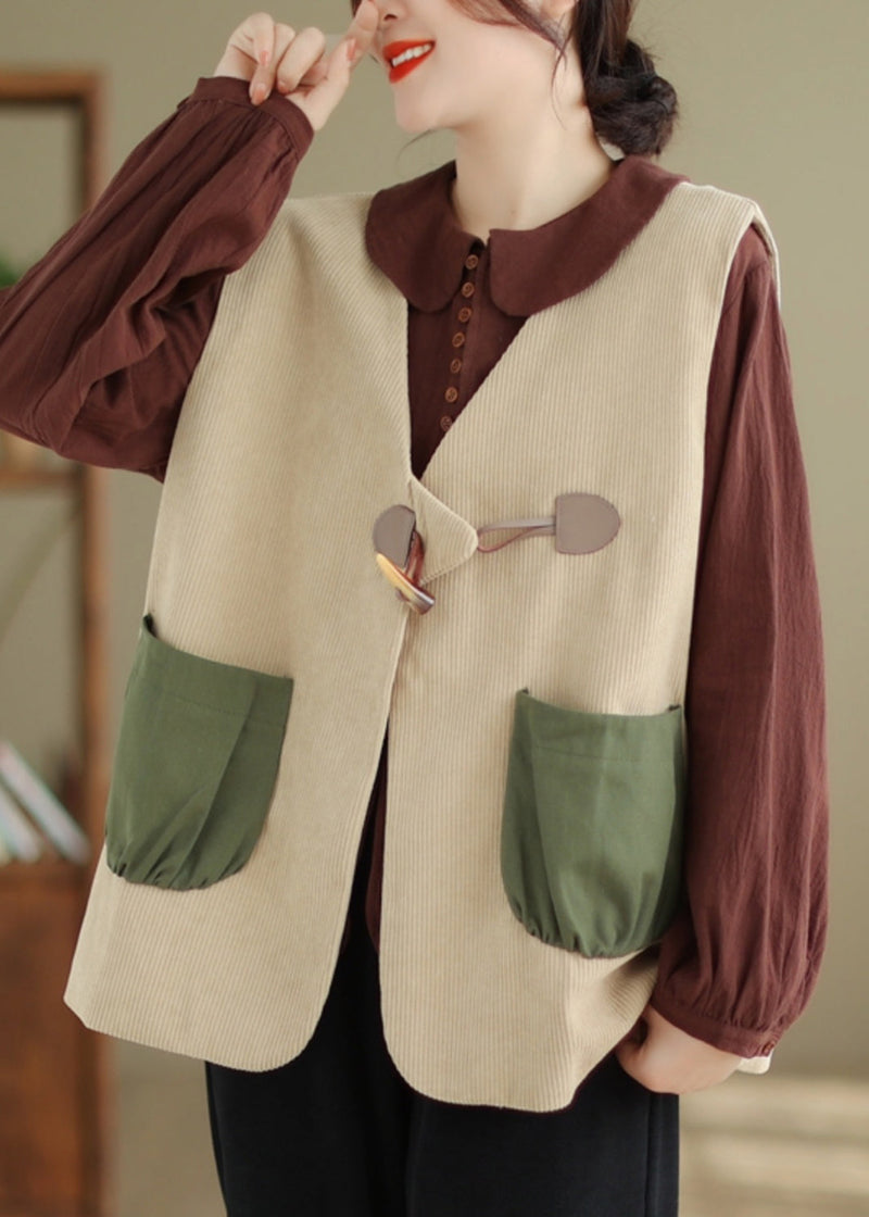 Effortlessly Elegant Garment with a Timeless Design