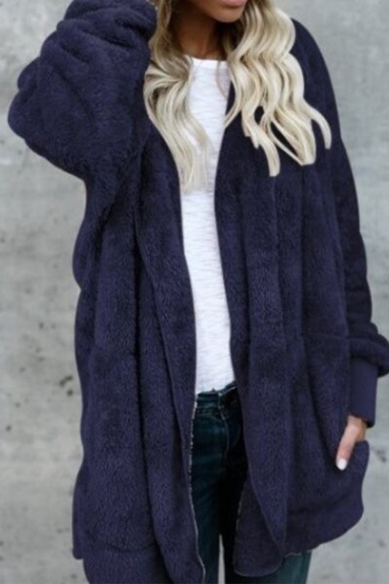 Sophisticated Garment with a Clean Classic Look