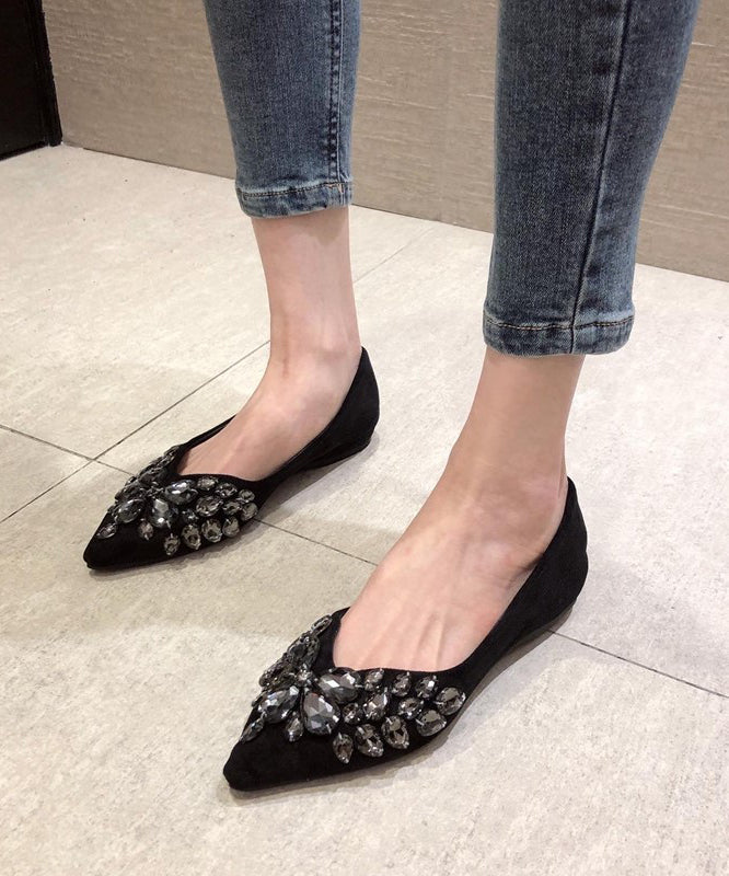 A Vintage Style Shoes with Delicate Timeless Details