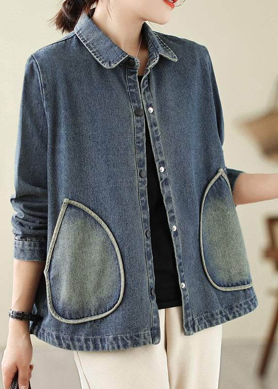 Elegantly Styled Coat for Everyday Wear