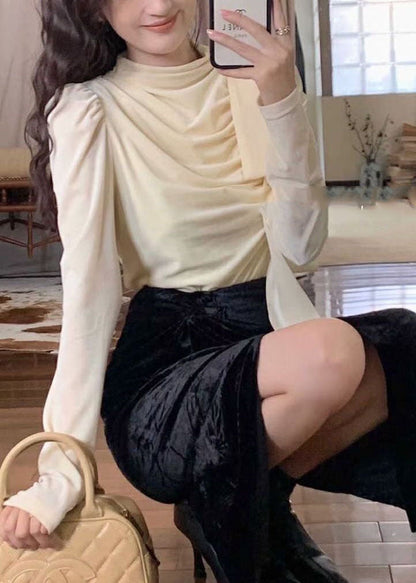 Classic Vintage Shirt with a Flattering Fit