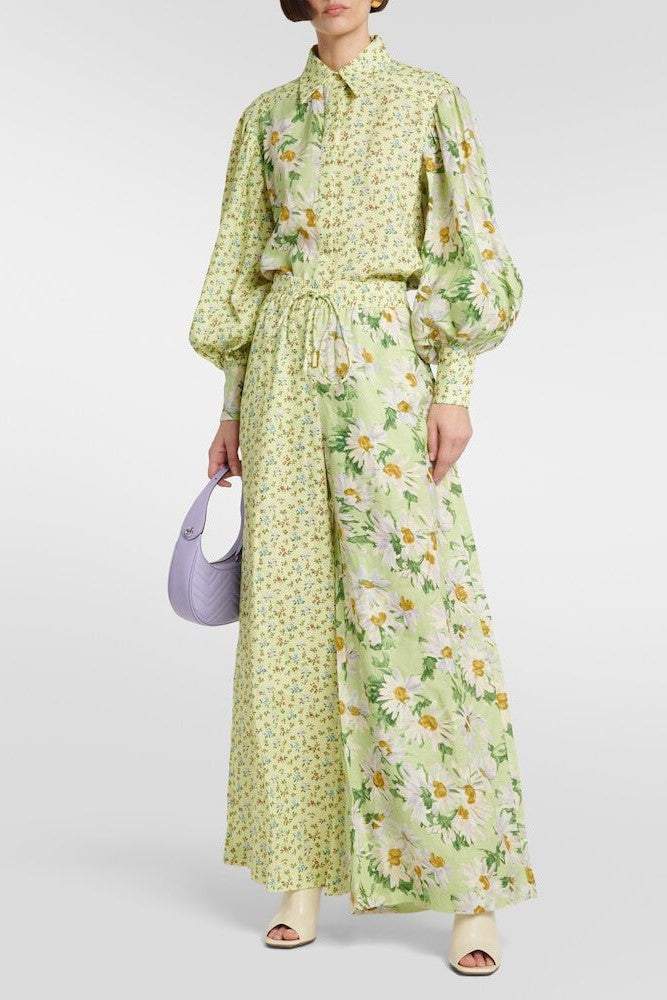 Well Tailored Shirt with a Graceful Silhouette
