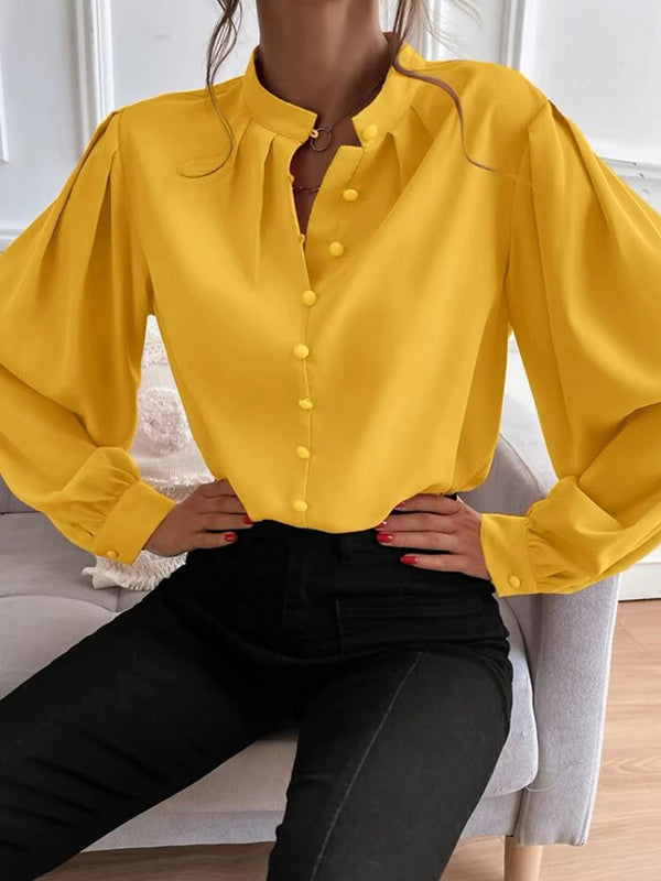 Well Tailored Blouse with a Graceful Silhouette