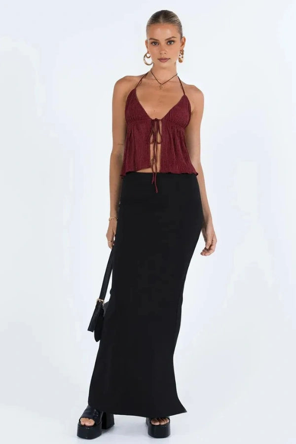 Beautifully Crafted Top in a Classic Style