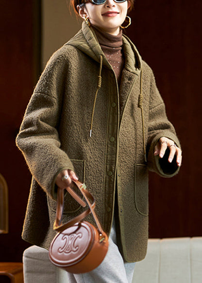 Elegantly Styled Coat for Everyday Wear