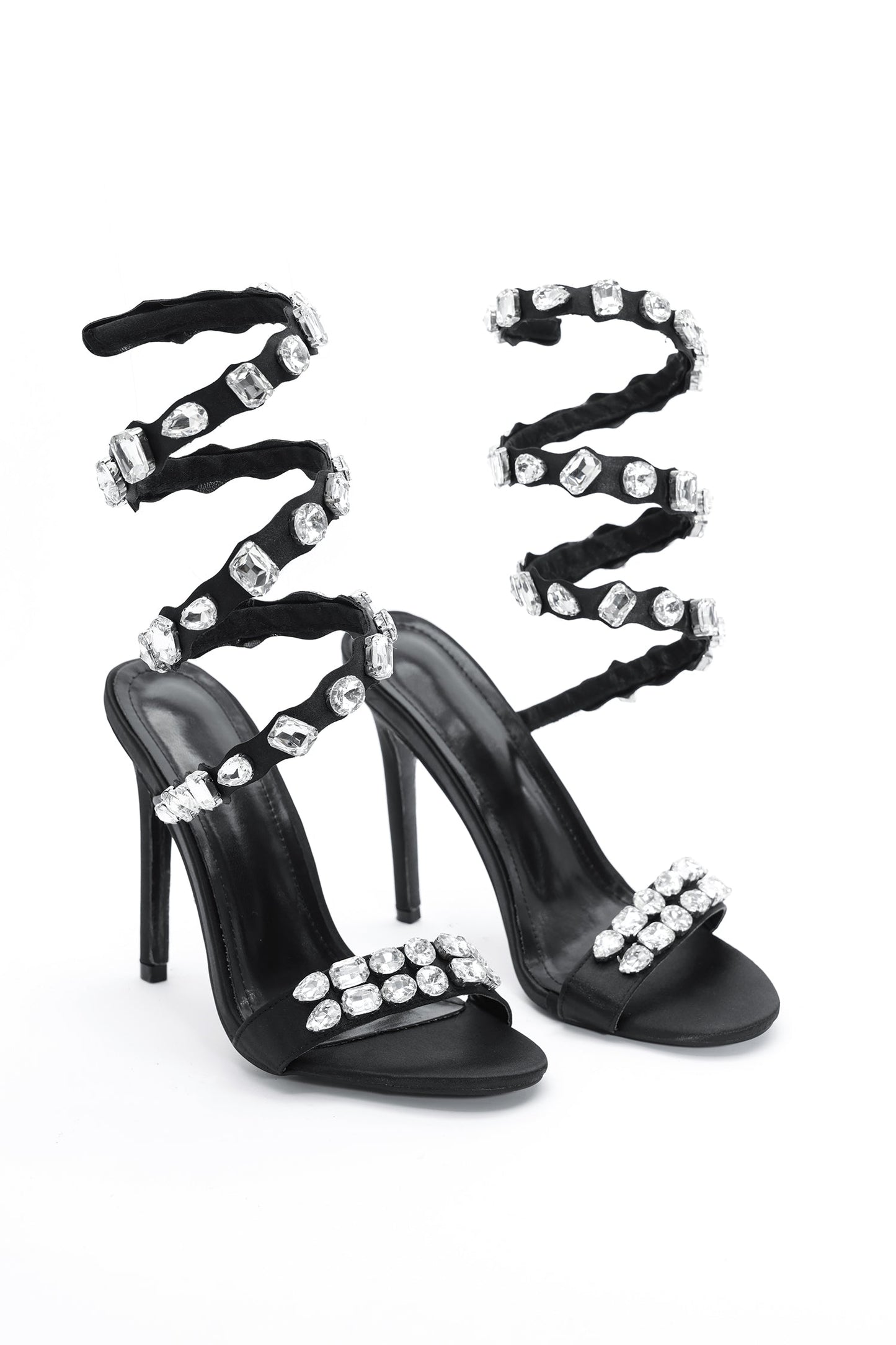 Beautifully Finished Sandals in a Timeless Design