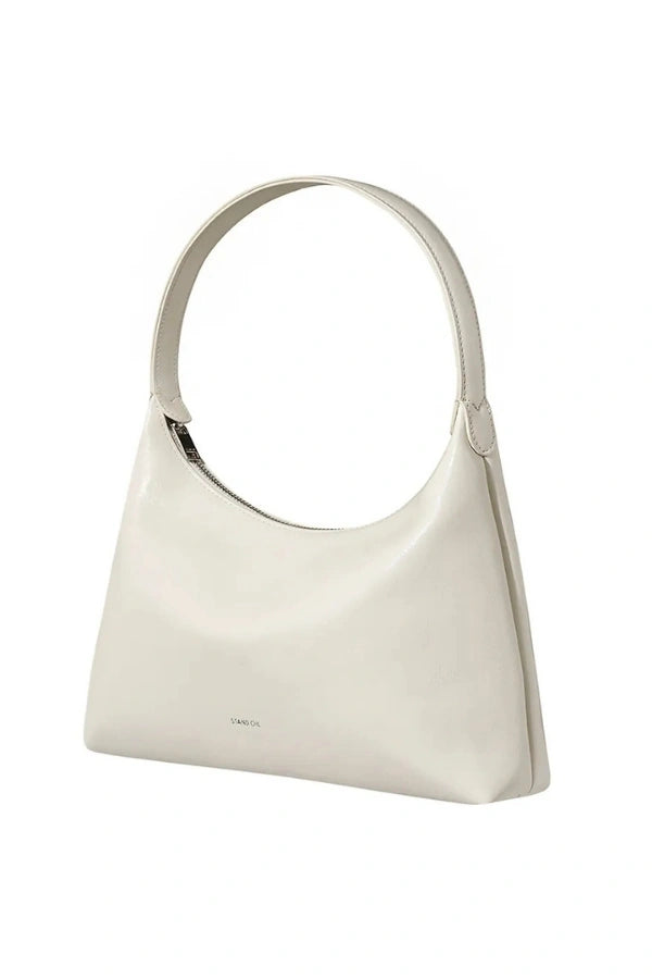 Effortlessly Elegant Bag with a Timeless Design